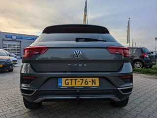 Volkswagen T-Roc – thumbnail 4
