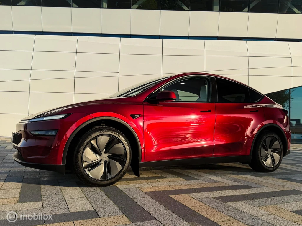Tesla Model Y – foto 3