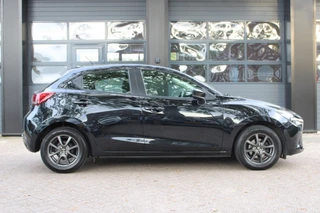 Mazda 2 – thumbnail 7