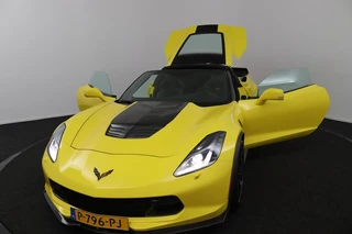 Chevrolet Corvette – thumbnail 3