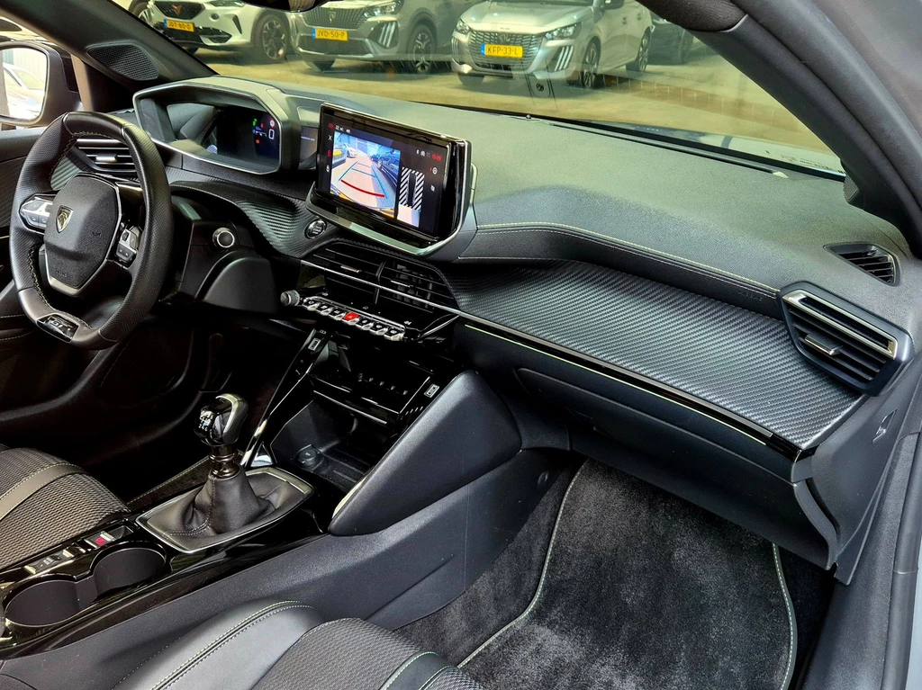 Peugeot 208 – foto 42