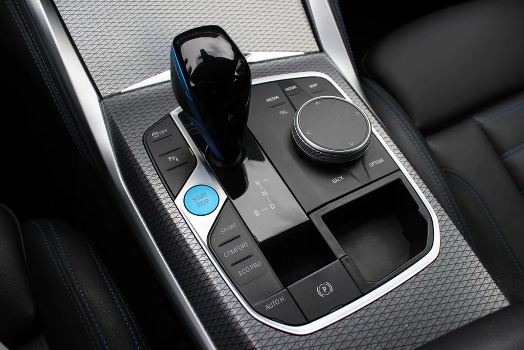 BMW i4 – foto 32
