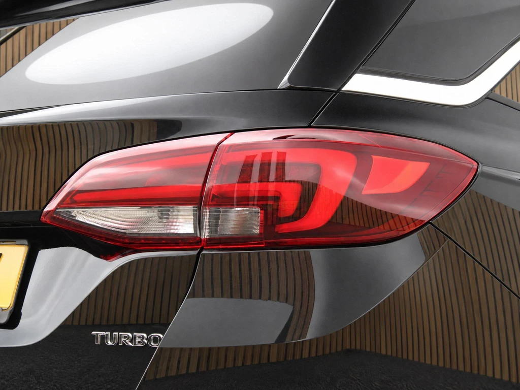 Opel Astra – foto 15