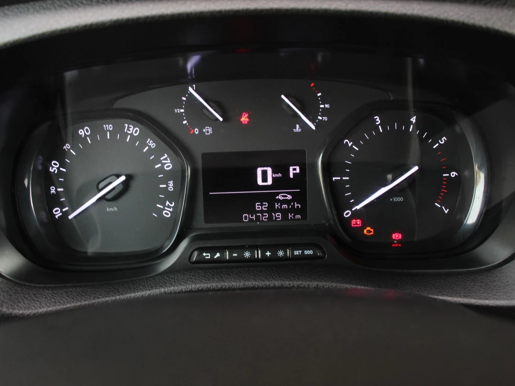 Opel Vivaro – foto 15