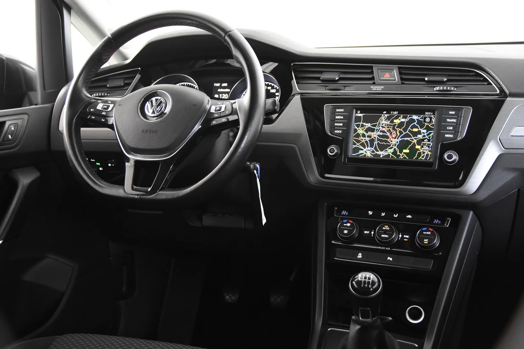 Volkswagen Touran – foto 15