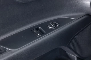 Kia Stonic – thumbnail 12