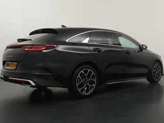 Kia ProCeed – thumbnail 8