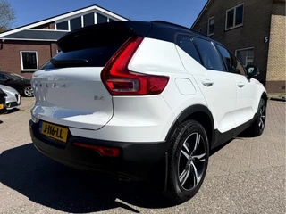 Volvo XC40 – thumbnail 4