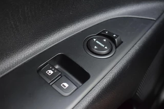 Kia Stonic – thumbnail 36