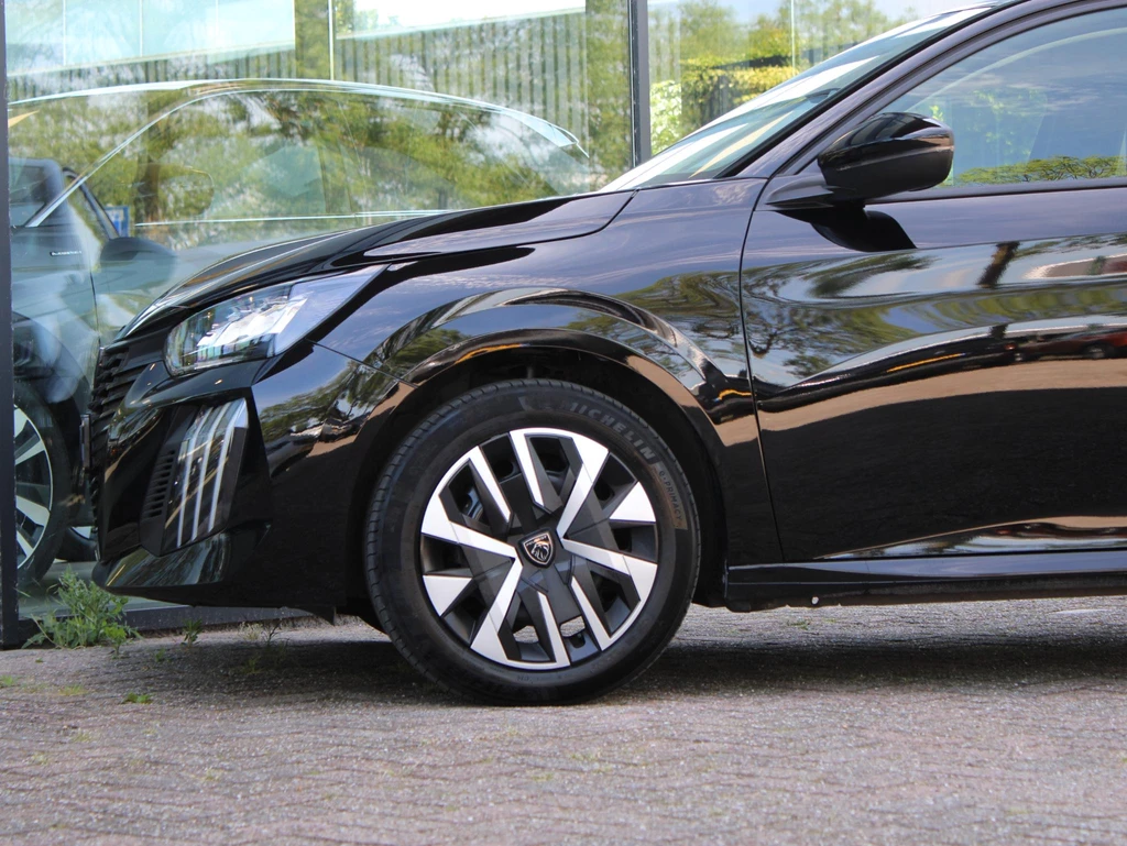 Peugeot 208 – foto 10