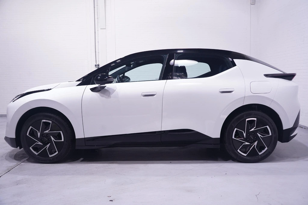 Lynk & Co 02 – foto 2