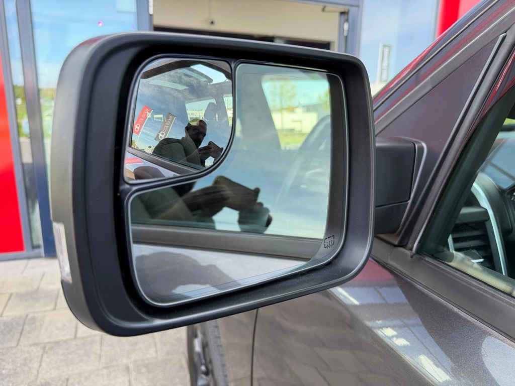 Dodge Ram 1500 – foto 9