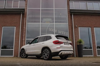 BMW X3 – thumbnail 3