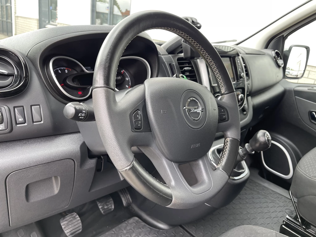 Opel Vivaro – foto 25