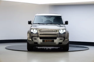 Land Rover Defender – thumbnail 9
