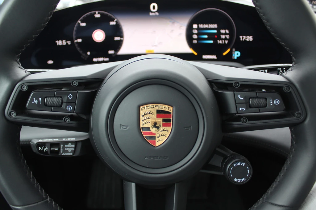 Porsche Taycan – foto 30