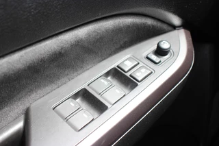 Suzuki Vitara – thumbnail 25