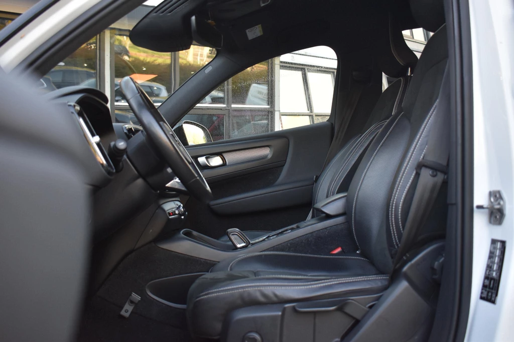 Volvo XC40 – foto 14