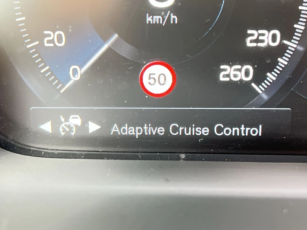 Volvo XC90 – foto 21