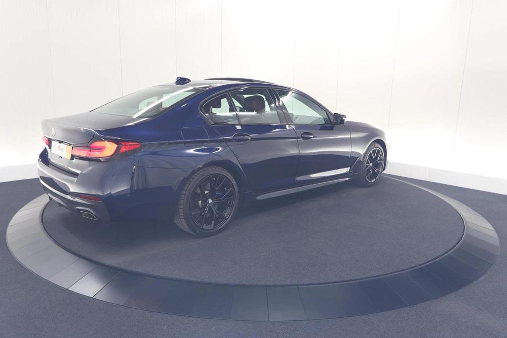 BMW 5 Serie – foto 10