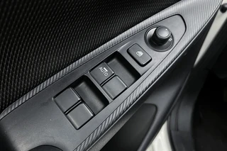 Mazda 2 – thumbnail 24