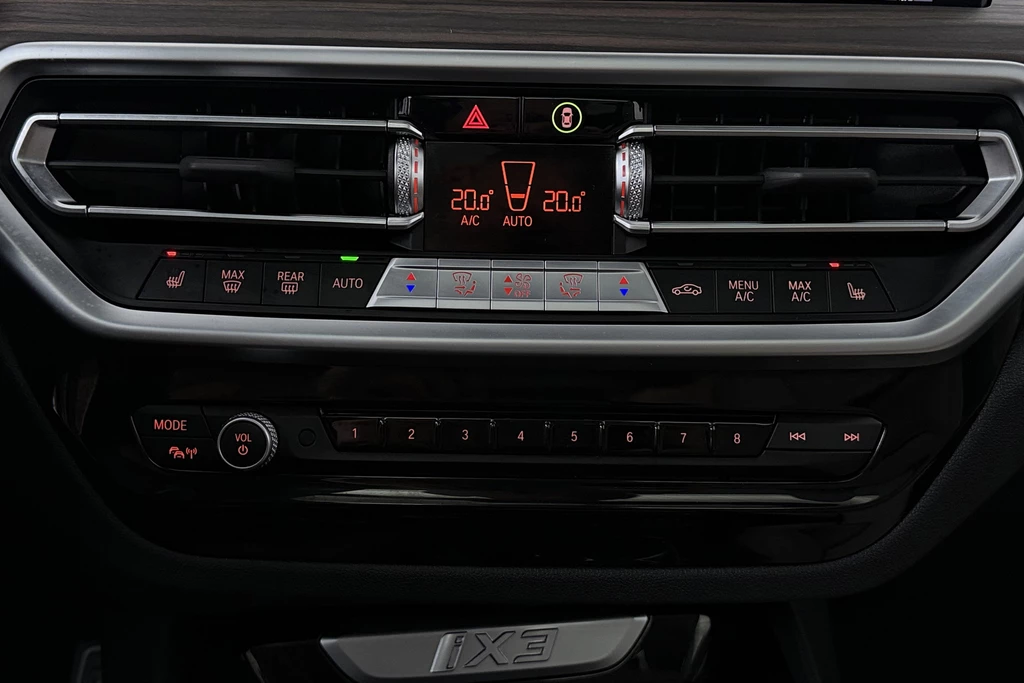 BMW iX3 – foto 21
