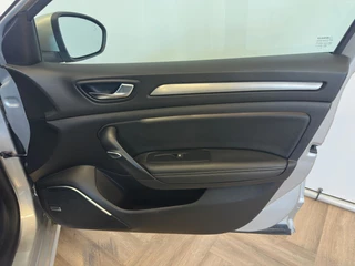 Renault Mégane Estate – thumbnail 16