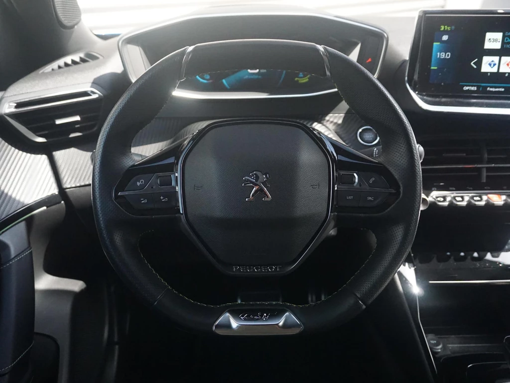 Peugeot e-2008 – foto 19