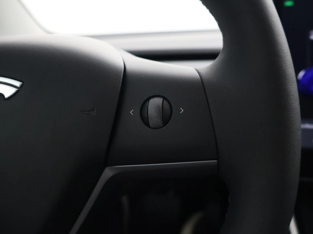 Tesla Model 3 – foto 37
