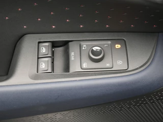 CUPRA Tavascan – thumbnail 38