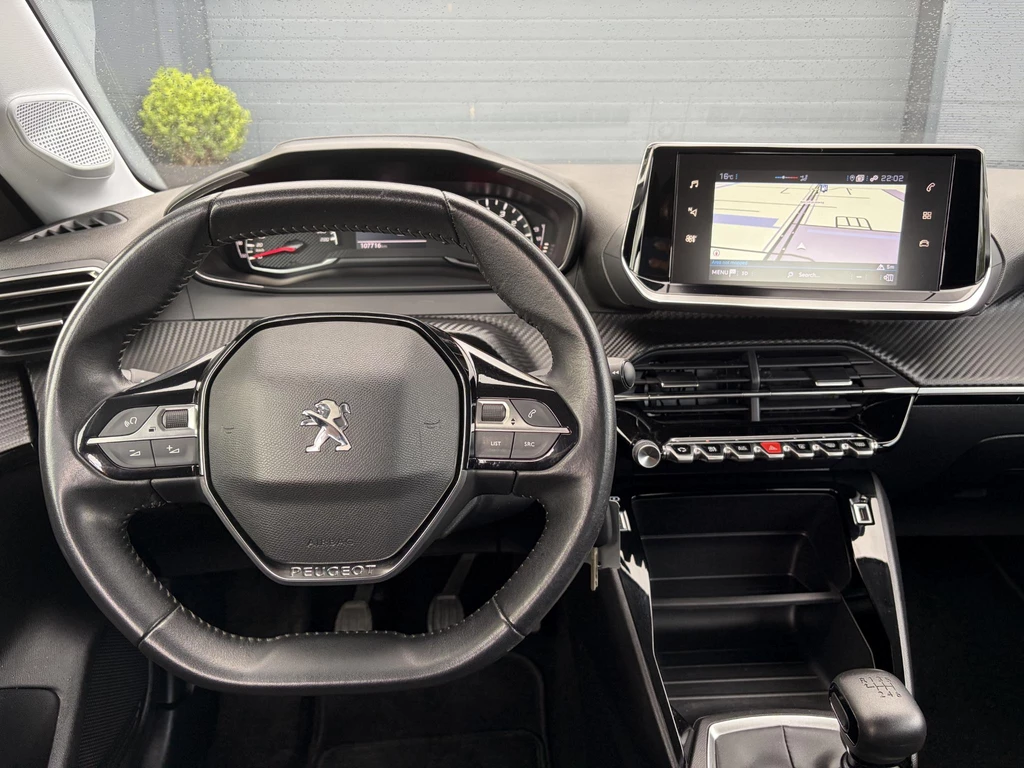 Peugeot 208 – foto 6