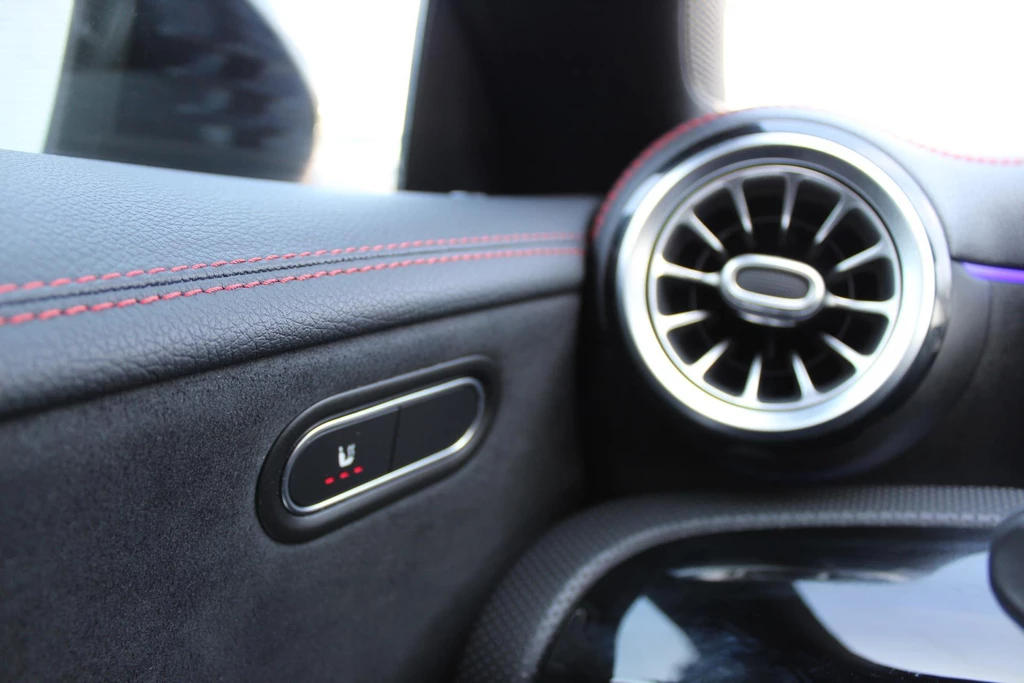 Mercedes-Benz CLA – foto 26