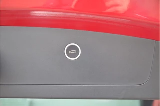 Tesla Model X – thumbnail 32