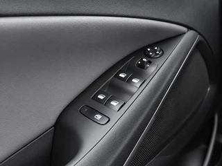 Opel Crossland X – thumbnail 20