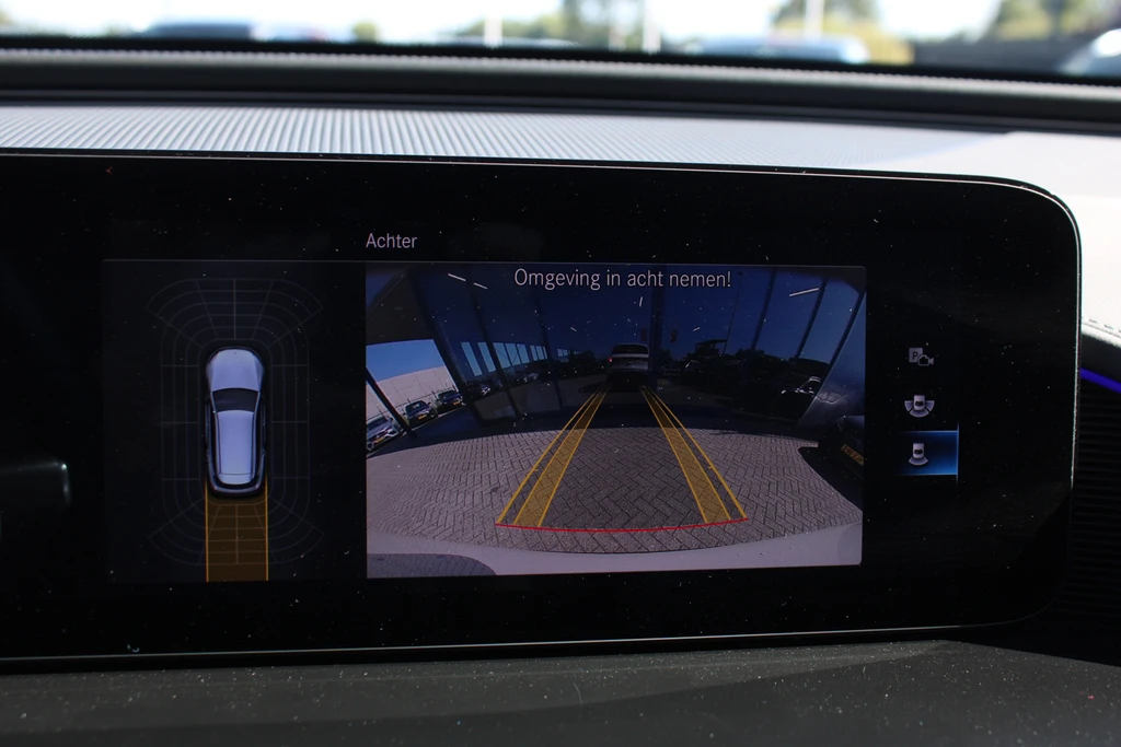 Mercedes-Benz EQC – foto 20