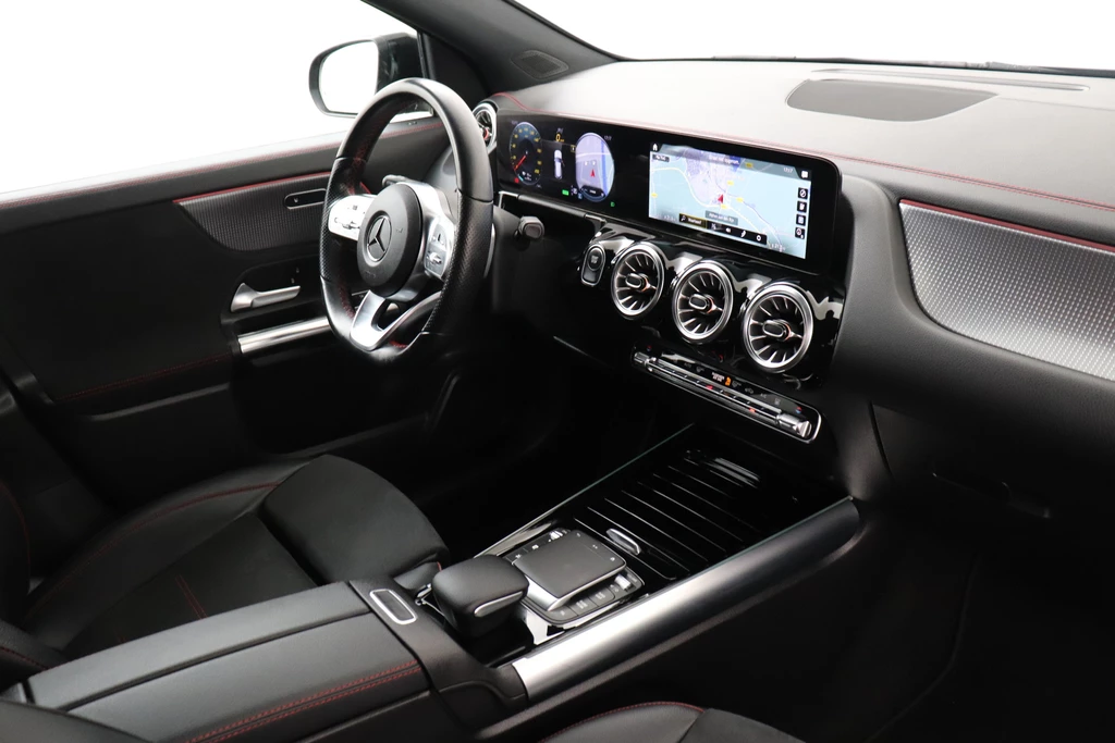 Mercedes-Benz EQA – foto 17