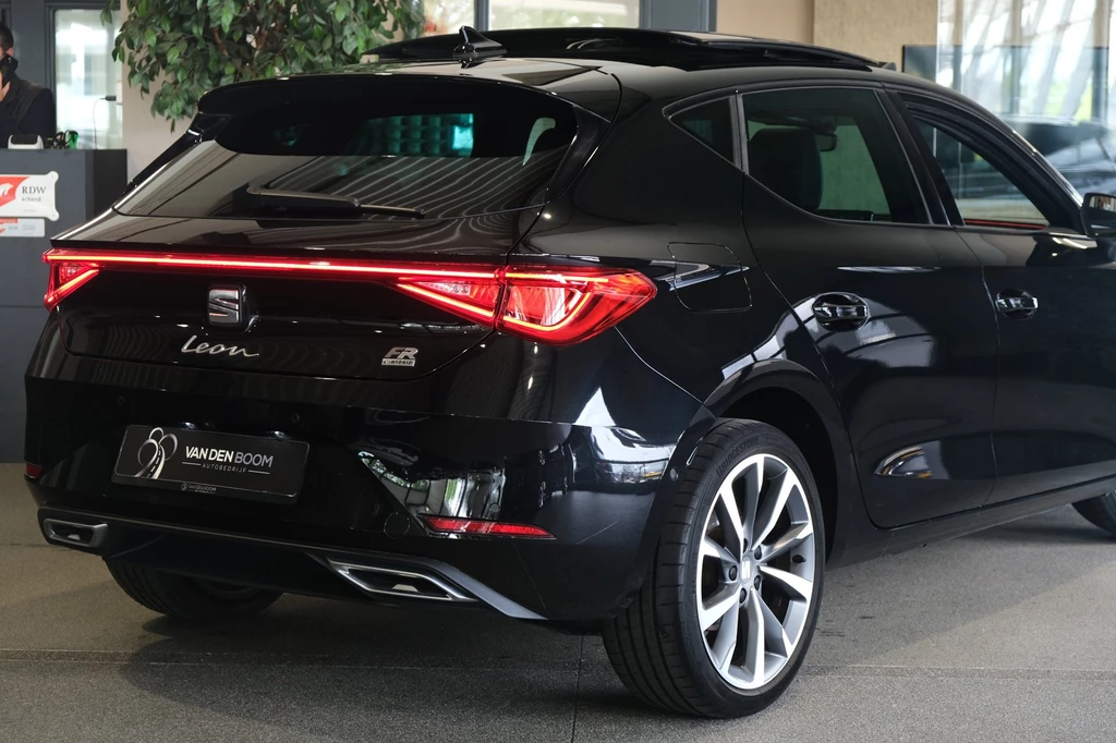 SEAT Leon – foto 6