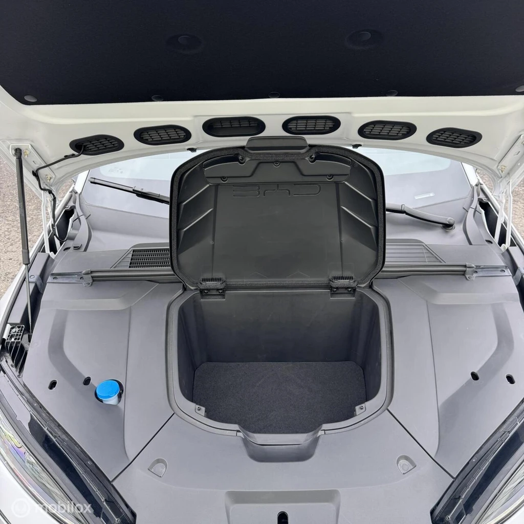 BYD SEAL – foto 17
