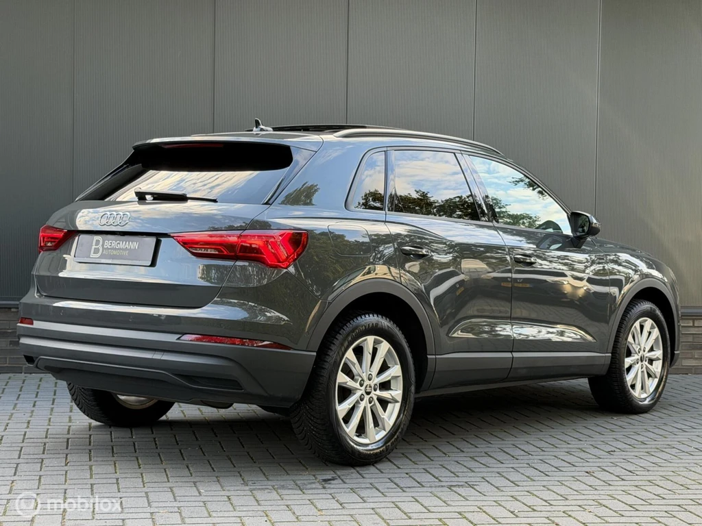 Audi Q3 – foto 11