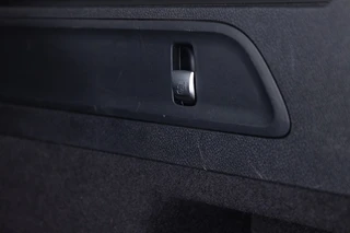 Mercedes-Benz GLC – thumbnail 30