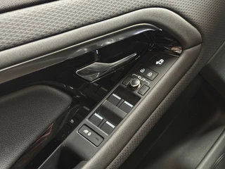 Land Rover Range Rover Evoque – thumbnail 13