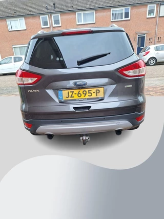 Ford Kuga – thumbnail 2