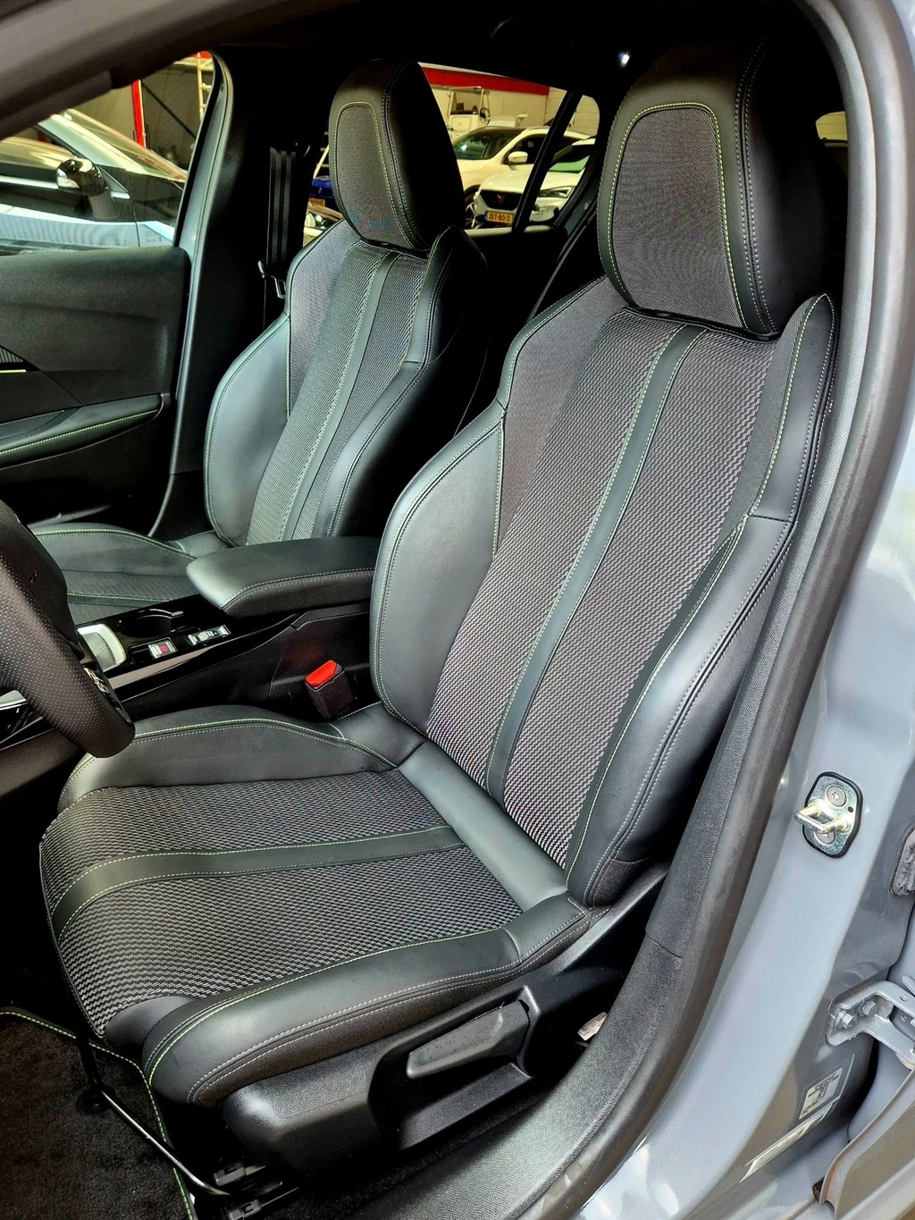 Peugeot 208 – foto 14