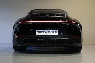 Porsche 911 – thumbnail 9