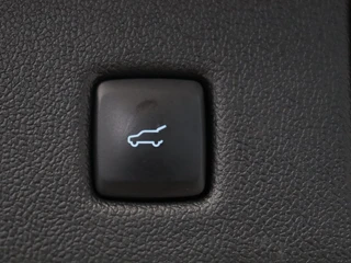 Ford Kuga – thumbnail 10