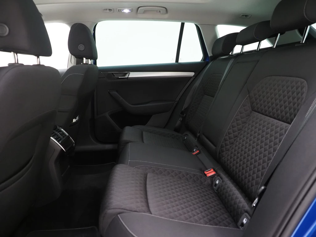 Škoda Superb – foto 34