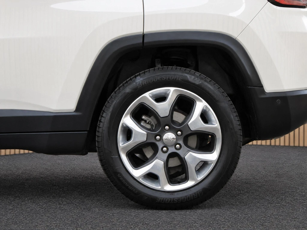Jeep Compass – foto 27
