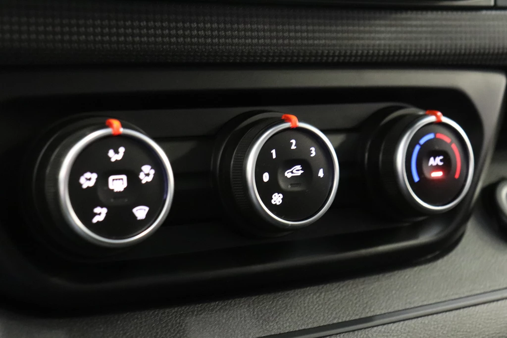 Renault Trafic – foto 12