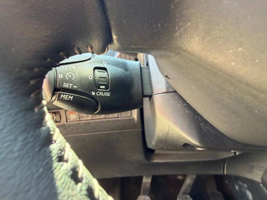 Peugeot 208 – foto 25