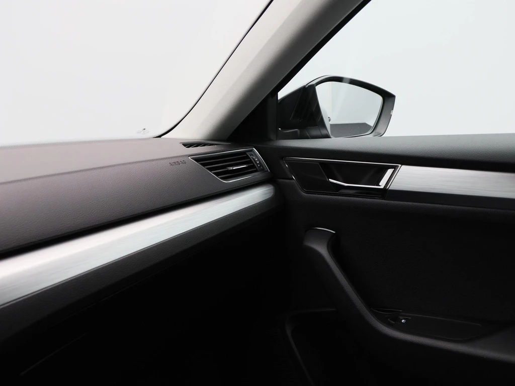 Škoda Superb – foto 29